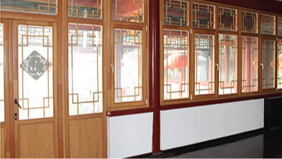 施維爾為大家介紹實(shí)木門窗的保養(yǎng)方式