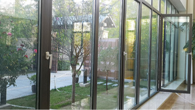 如何分辨鋁合金門窗的優(yōu)劣